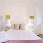 Апартаменты Elegant 2 Bedrooms With Balconies In Лиссабон